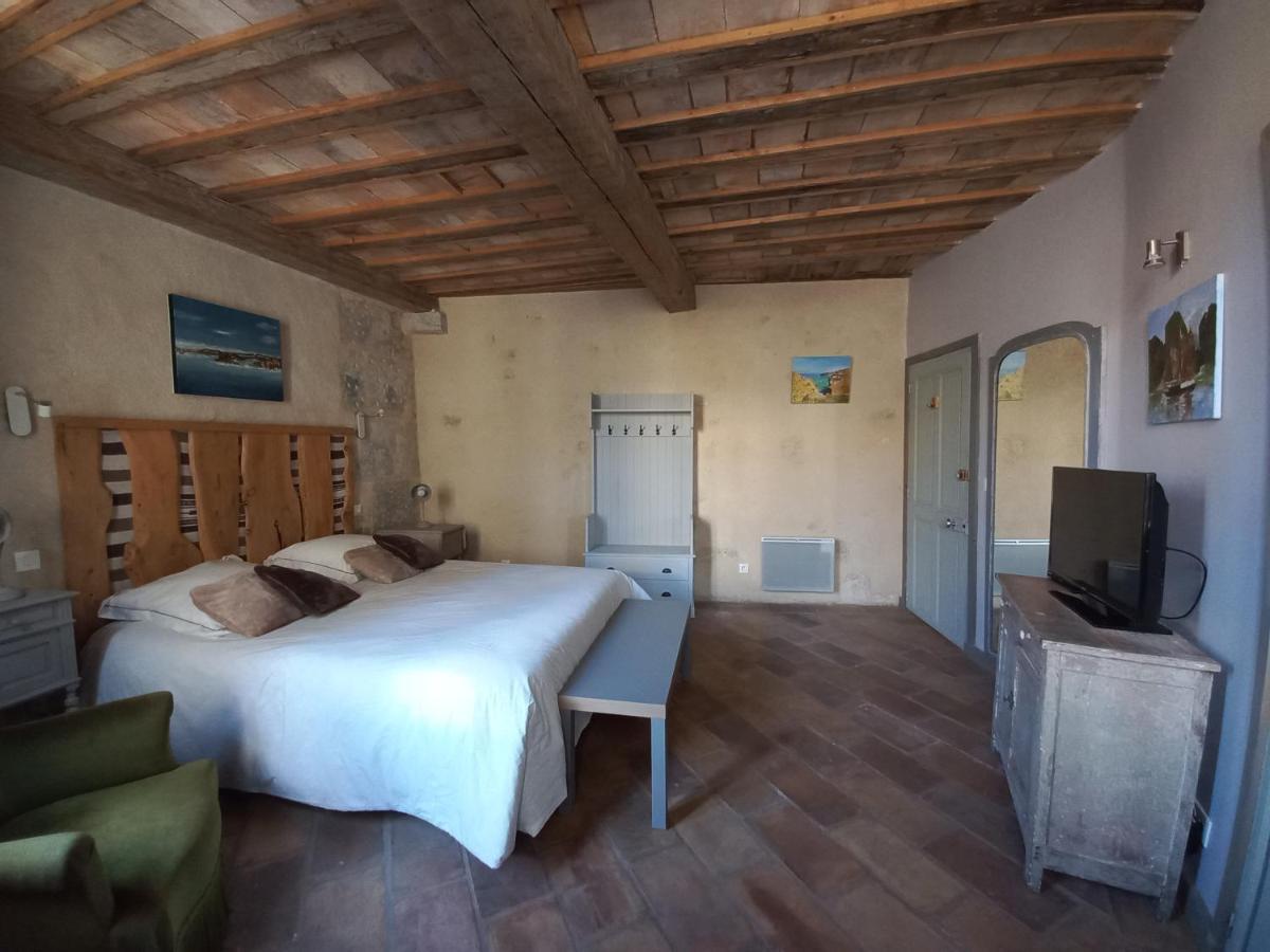 La Casa De Boulbon Hotel Bagian luar foto