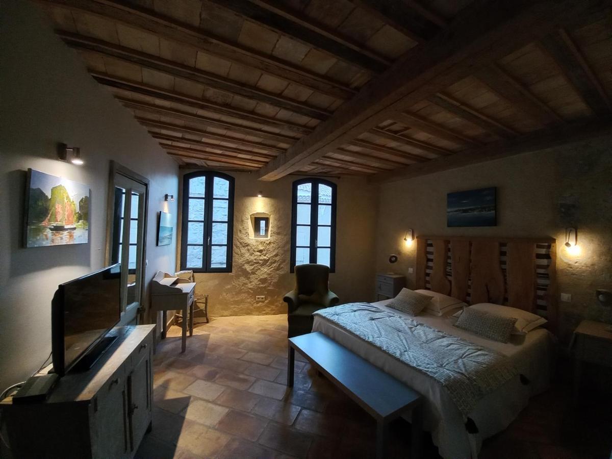 La Casa De Boulbon Hotel Bagian luar foto