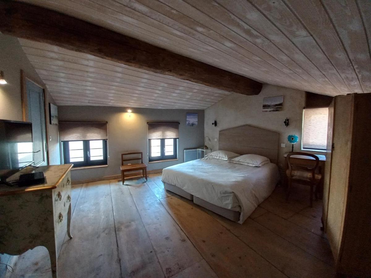 La Casa De Boulbon Hotel Bagian luar foto