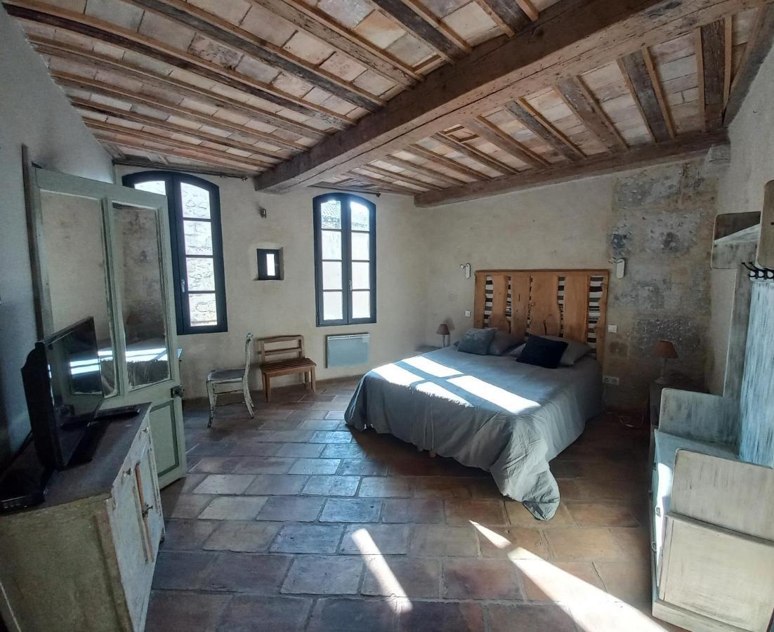 La Casa De Boulbon Hotel Bagian luar foto