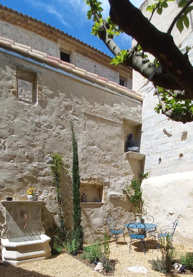 La Casa De Boulbon Hotel Bagian luar foto
