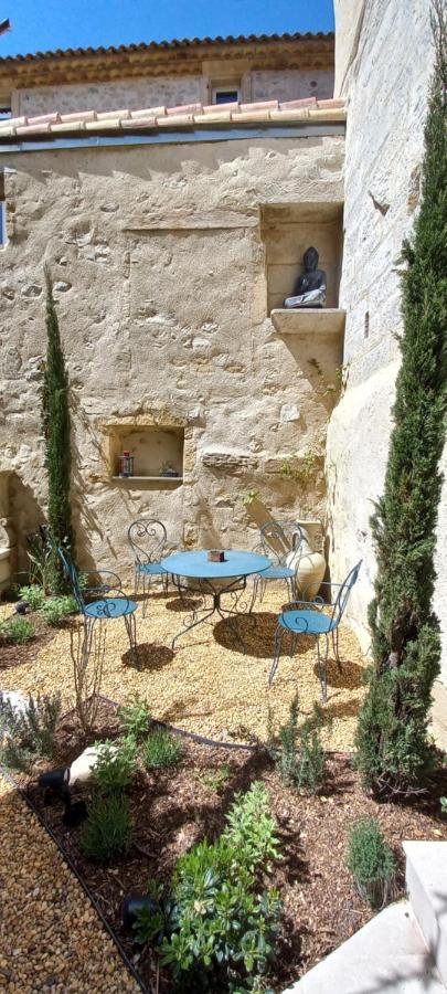 La Casa De Boulbon Hotel Bagian luar foto
